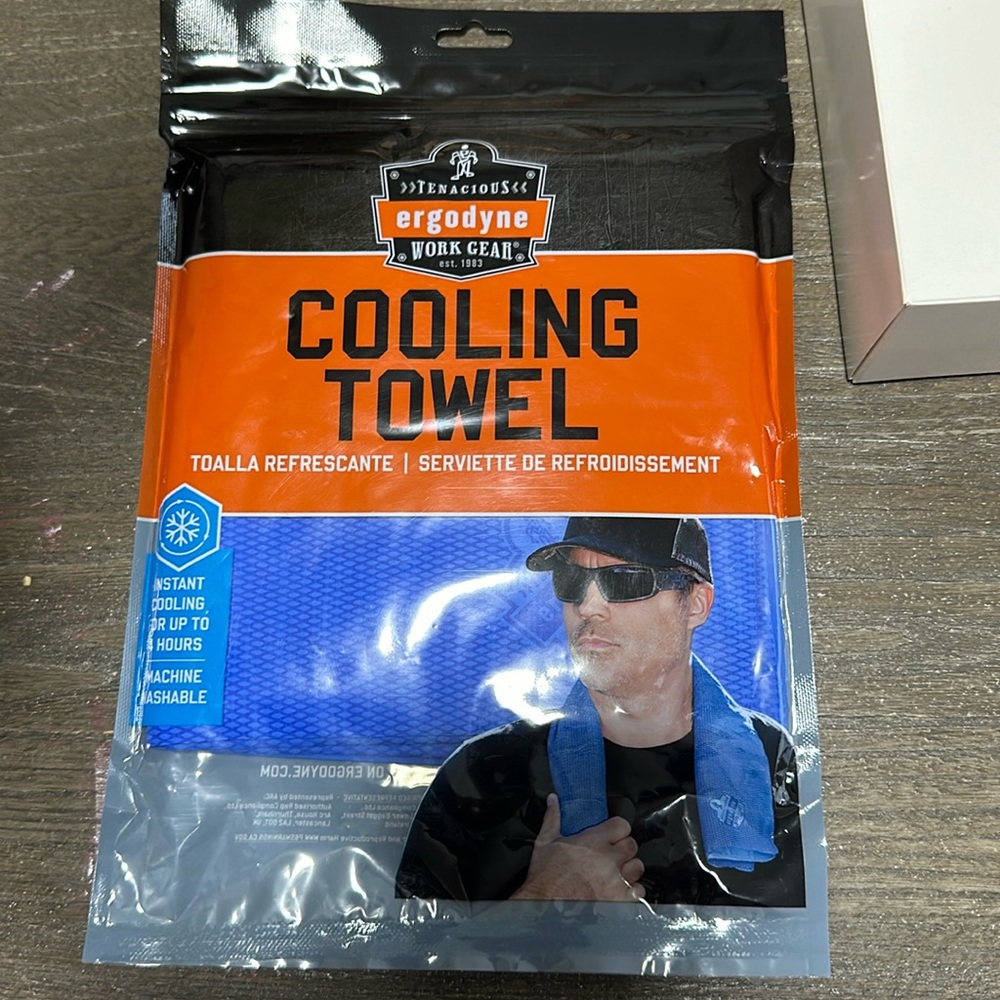 Ergodyne work gear Cooling towel